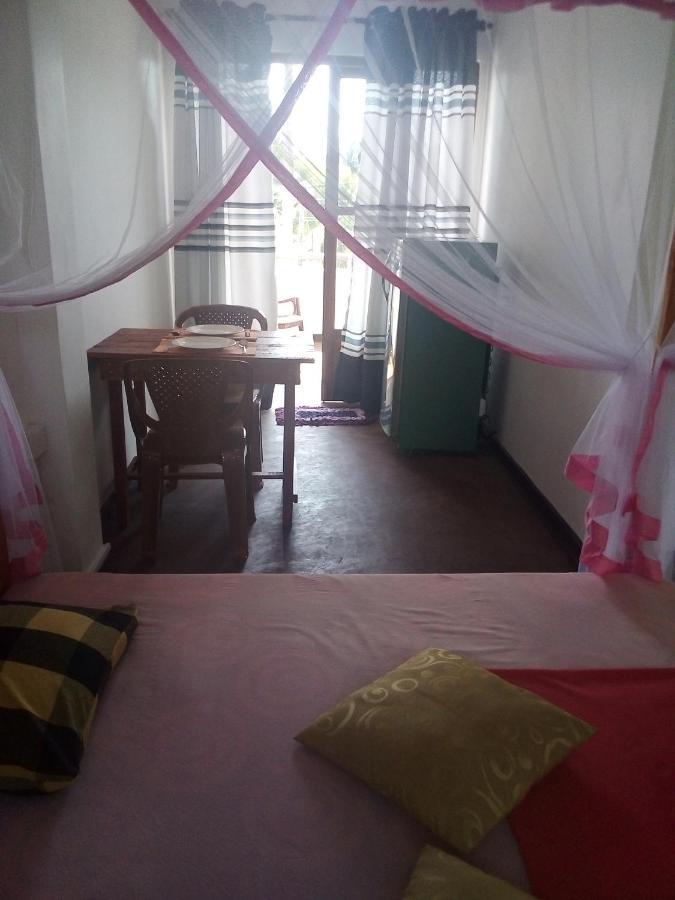 Villa Maleena Hikkaduwa Luaran gambar