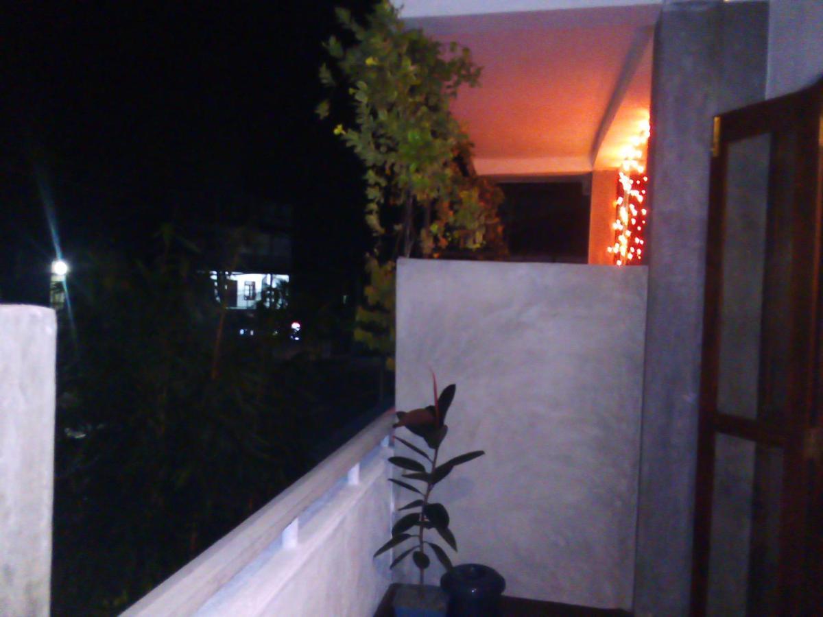 Villa Maleena Hikkaduwa Luaran gambar