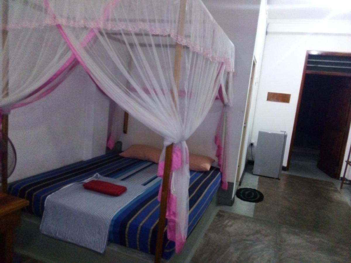 Villa Maleena Hikkaduwa Luaran gambar