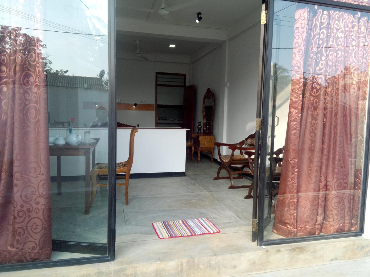 Villa Maleena Hikkaduwa Luaran gambar