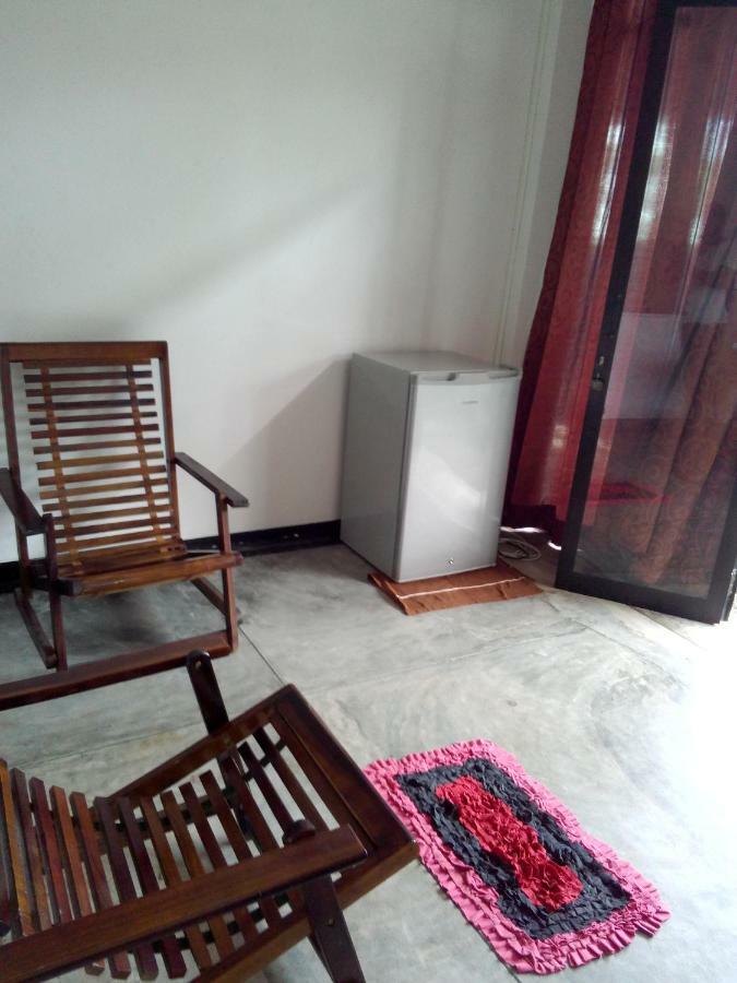 Villa Maleena Hikkaduwa Luaran gambar